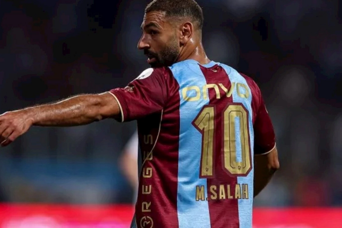 “Trabzonspor” “Qalatasaray”ı darmadağın etdi