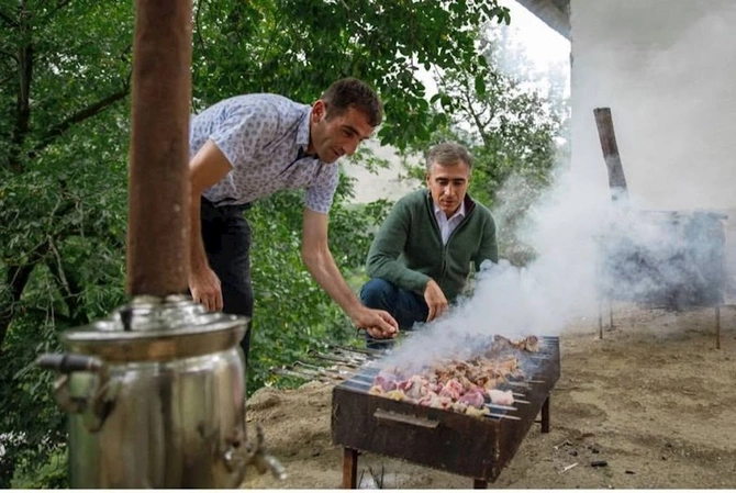 Pəncəlinin ailəsində xoş gün: Anar Ələkbərov da iştirak etdi — FOTOLAR Pəncəlinin ailəsində xoş gün: Anar Ələkbərov da iştirak etdi — FOTOLAR