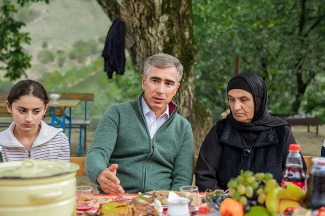 Pəncəlinin ailəsində xoş gün: Anar Ələkbərov da iştirak etdi — FOTOLAR Pəncəlinin ailəsində xoş gün: Anar Ələkbərov da iştirak etdi — FOTOLAR