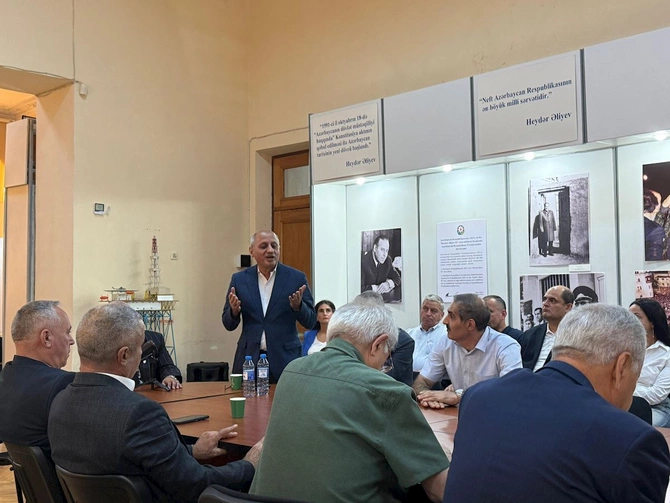 “Müstəqillik Bəyannaməsi – 35” adlı tədbir keçirilib — FOTOLAR “Müstəqillik Bəyannaməsi – 35” adlı tədbir keçirilib — FOTOLAR