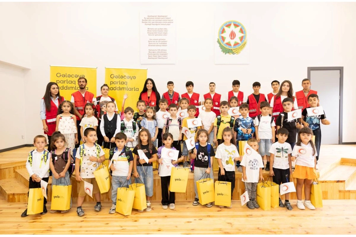 Yelo Bank Cəbrayılda birincilərin məktəb həyəcanına şərik oldu — FOTOLAR