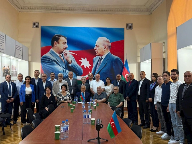 “Müstəqillik Bəyannaməsi – 35” adlı tədbir keçirilib — FOTOLAR “Müstəqillik Bəyannaməsi – 35” adlı tədbir keçirilib — FOTOLAR