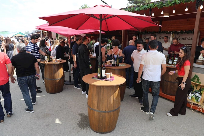 Şamaxıda ikigünlük Üzüm və Şərab Festivalı başa çatdı — FOTOLAR Şamaxıda ikigünlük Üzüm və Şərab Festivalı başa çatdı — FOTOLAR