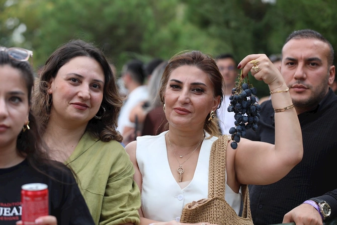Şamaxıda ikigünlük Üzüm və Şərab Festivalı başa çatdı — FOTOLAR Şamaxıda ikigünlük Üzüm və Şərab Festivalı başa çatdı — FOTOLAR
