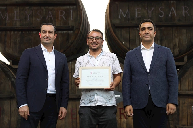 Şamaxıda ikigünlük Üzüm və Şərab Festivalı başa çatdı — FOTOLAR Şamaxıda ikigünlük Üzüm və Şərab Festivalı başa çatdı — FOTOLAR