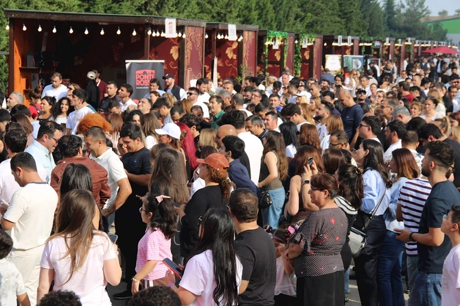 Şamaxıda ikigünlük Üzüm və Şərab Festivalı başa çatdı — FOTOLAR Şamaxıda ikigünlük Üzüm və Şərab Festivalı başa çatdı — FOTOLAR