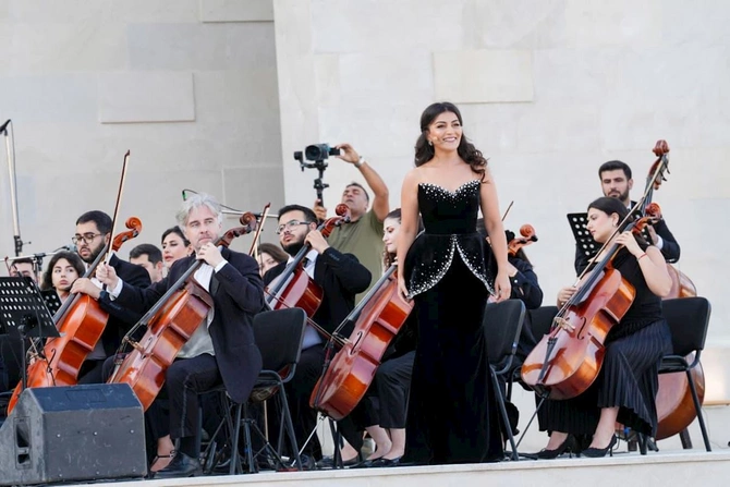 Açıq havada opera tamaşaları və konsertlərin yeni ünvanı — FOTOLAR