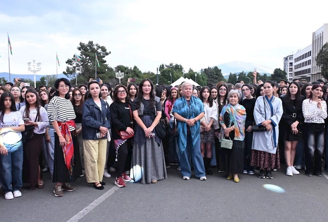 Xankəndidə möhtəşəm bayram konserti keçirildi — FOTOLAR
