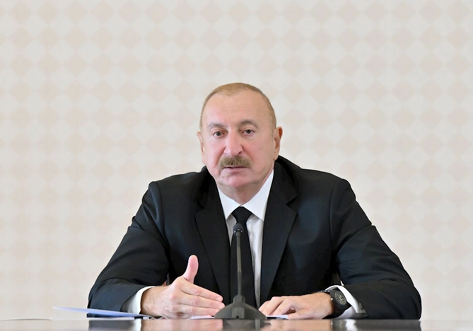İlham Əliyevin sədrliyi ilə dağ-mədən və metallurgiya sənayesinin inkişafına dair müşavirə keçirilib — FOTOLAR (YENİLƏNİB)