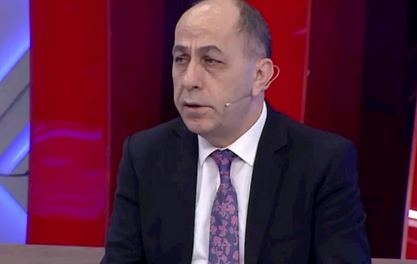 Adil Qeybulla: Estetik əməliyyatlara qadağa qoymaq çıxış yolu deyil