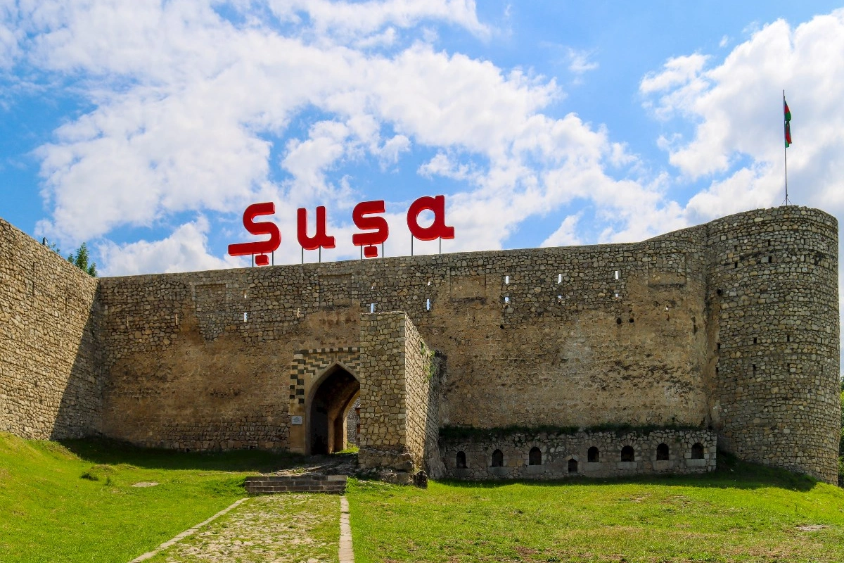 Şuşada Azərbaycan, Türkiyə və Gürcüstan müdafiə nazirlərinin üçtərəfli görüşü keçirilib
