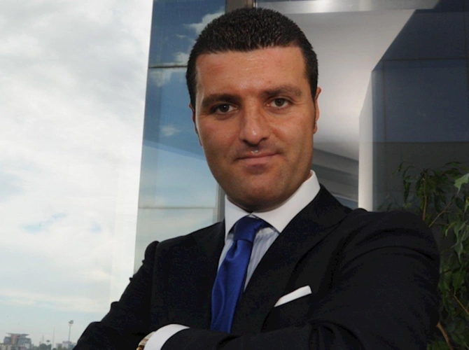 Sibel Can üçüncü dəfə ərə gedir — FOTO