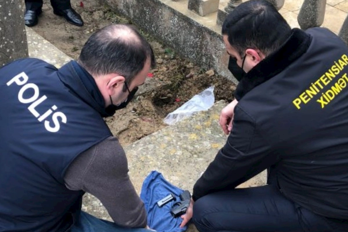 Bakıda məhkumun gizlətdiyi “Kalaşnikov” və 55 güllə aşkarlandı