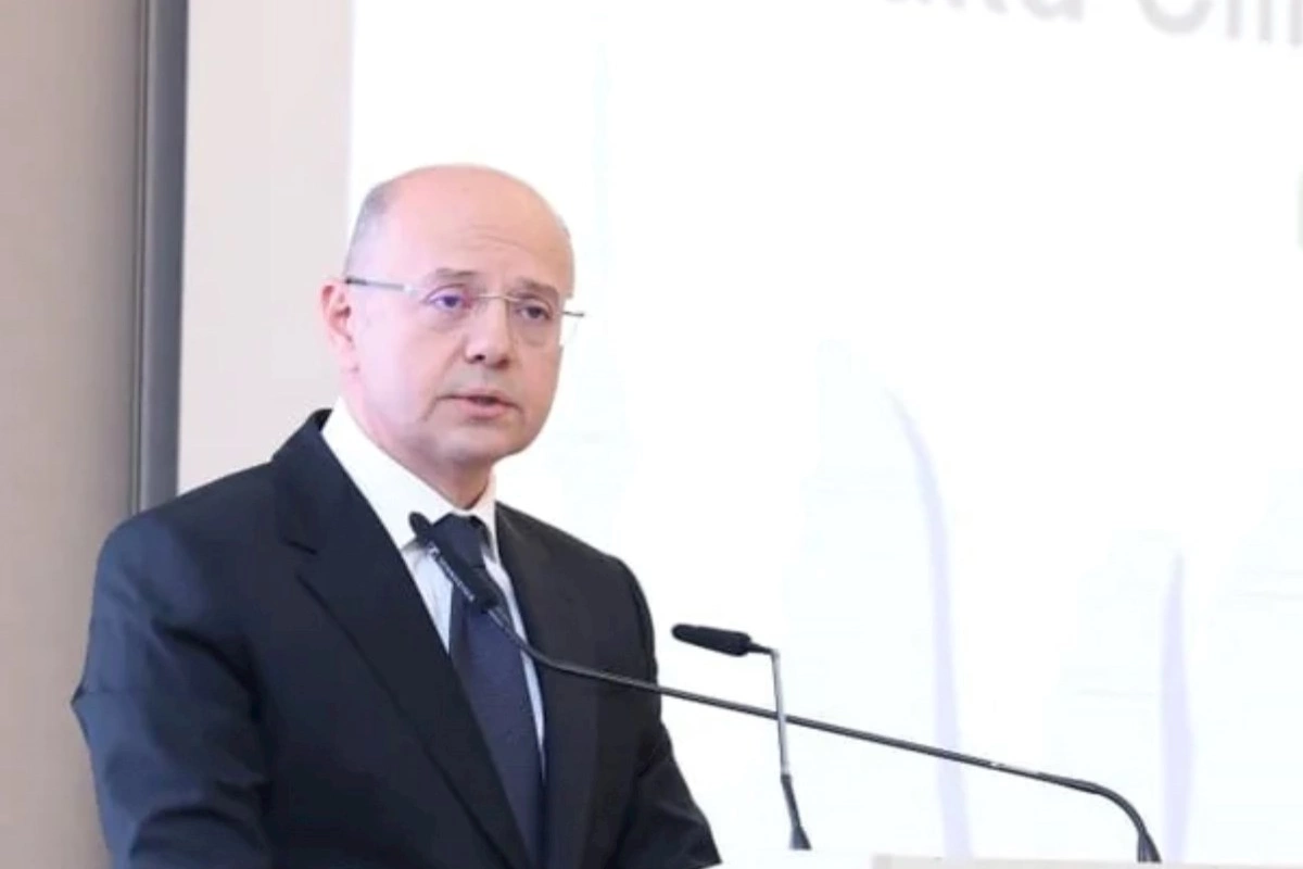 Pərviz Şahbazov: Azərbaycan 2032-ci ildən 2 yeni yaşıl enerji dəhlizini istifadəyə verəcək