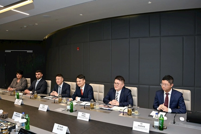 Azərbaycan Huawei Technology” şirkəti ilə əməkdaşlıq perspektivlərini müzakirə edib — FOTOLAR Azərbaycan Huawei Technology” şirkəti ilə əməkdaşlıq perspektivlərini müzakirə edib — FOTOLAR
