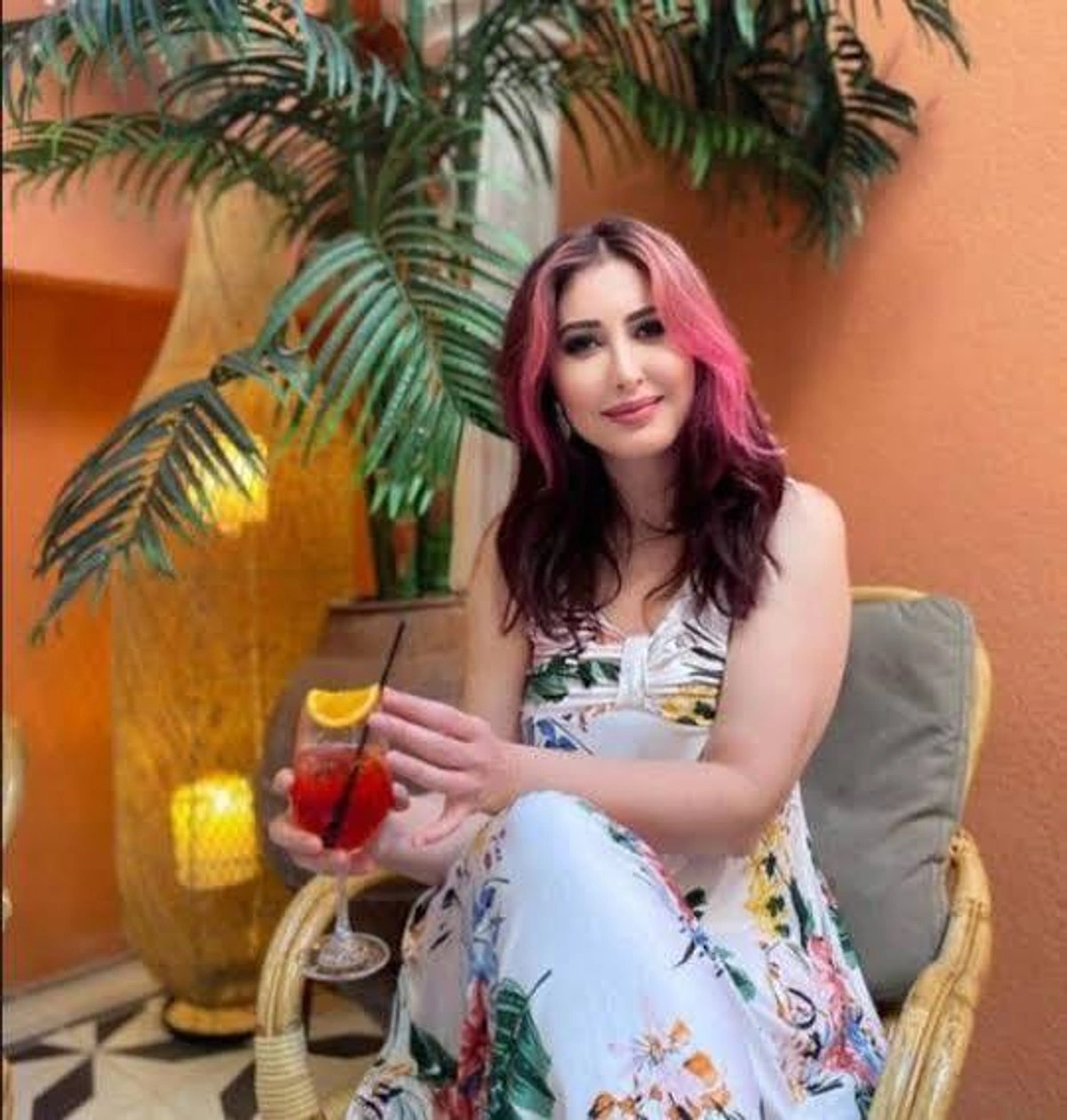 Hayat Bilgisinin Kikiriki illər sonra görünüşü ilə təəccübləndirdi - FOTOLAR Hayat Bilgisinin Kikiriki illər sonra görünüşü ilə təəccübləndirdi - FOTOLAR