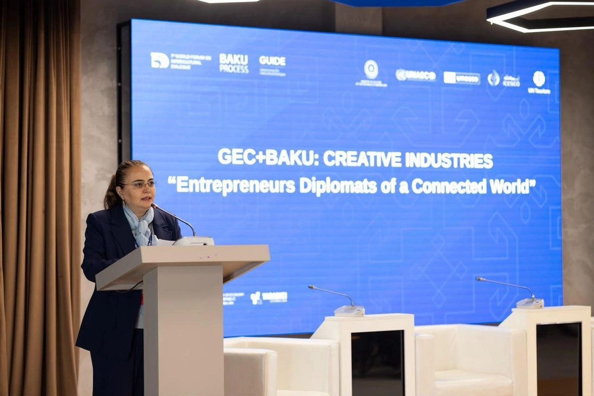 Dialoq Forumu çərçivəsində mədəni və yaradıcı sənayelərə həsr olunan beynəlxalq tədbir keçirilib - FOTOLAR