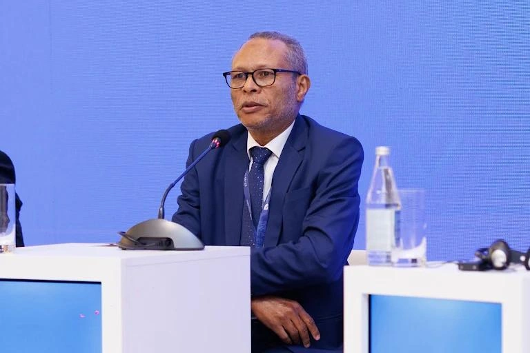 Heydər Əliyev Mərkəzində "Sivilizasiya diplomatiyası və strateji uzaqgörənlik" mövzusunda plenar sessiya keçirilib - FOTOLAR