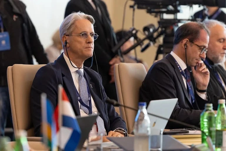 Bakıda süni intellekt dövründə mədəniyyətlərarası dialoqa həsr olunan yüksək səviyyəli birgə sessiya keçirilib - FOTOLAR