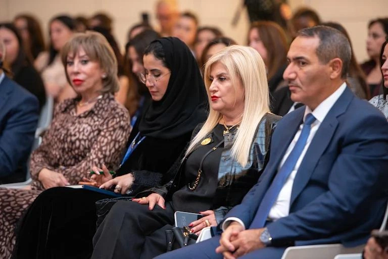 Heydər Əliyev Mərkəzində "Muzeylər və irs yerləri mədəniyyətlərarası dialoq məkanları kimi" mövzusunda panel müzakirəsi keçirilib