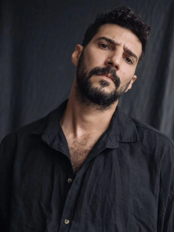 Burak Özçivitin serialında yeni aktyor - FOTO