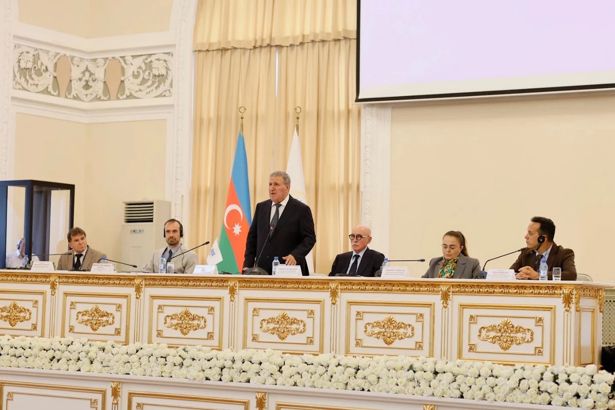"Dinlərarası anlaşma üzrə UNESCO-UNITWIN Şəbəkəsinin Akademik Forumu" keçirilir - FOTOLAR