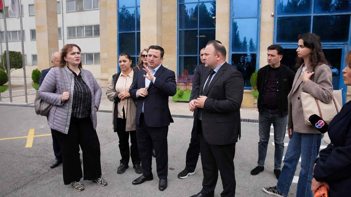 1 Noyabr – Kənd Təsərrüfatı İşçiləri Günü münasibətilə jurnalistlər üçün maarifləndirici təlim keçirilib - FOTOLAR