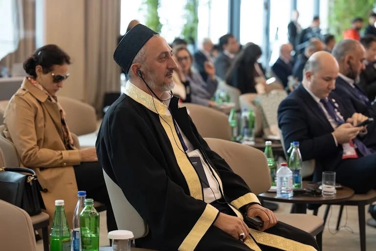 Bakıda süni intellekt dövründə mədəniyyətlərarası dialoqa həsr olunan yüksək səviyyəli birgə sessiya keçirilib - FOTOLAR