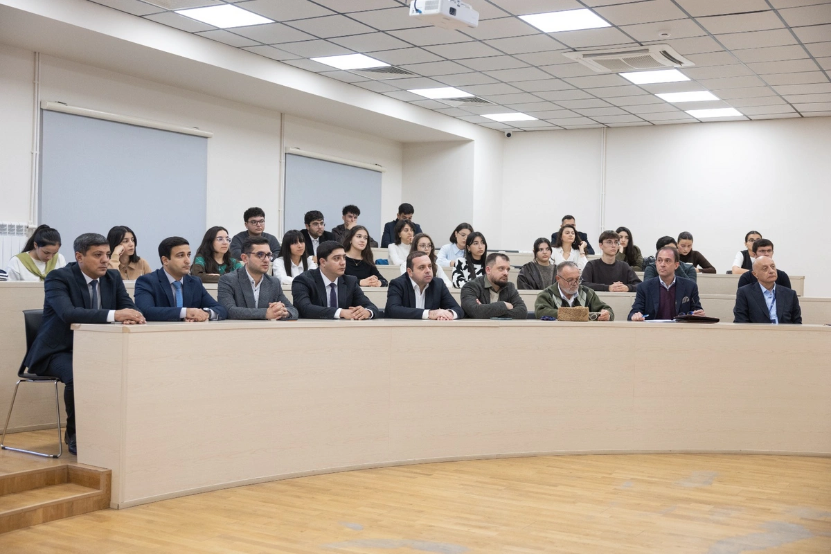 Qarabağ Universitetində "Mədəniyyətlərarası dialoq və dini müxtəliflik: qlobal təcrübələr və yeni üfüqlər" mövzusunda tədbir keçirilib - FOTOLAR