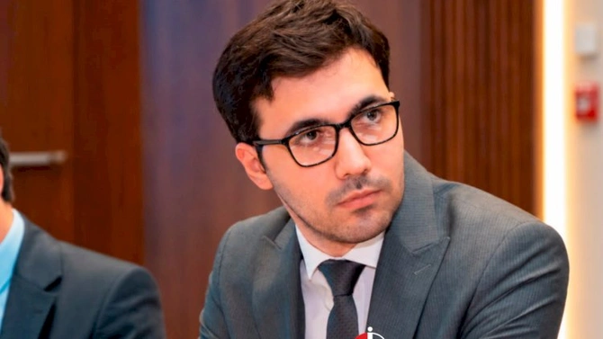 Vəzifəli şəxs həbs edildi - Yarım milyonluq yeyinti (FOTO)
