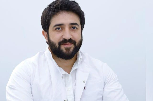 Makiyaj həvəsi allergiya və dəri xəstəliklərinə yol aça bilər — Açıqlama