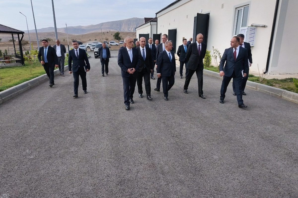 Cəbrayıl şəhərində Cəbrayıl Su Meliorasiya Sistemlərinin İstismarı İdarəsinin yeni inzibati binası istifadəyə verilib
