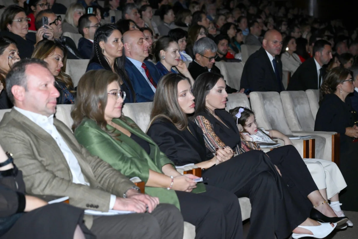 Bakıda "Turandot" tamaşasının premyerası baş tutub - FOTOLAR