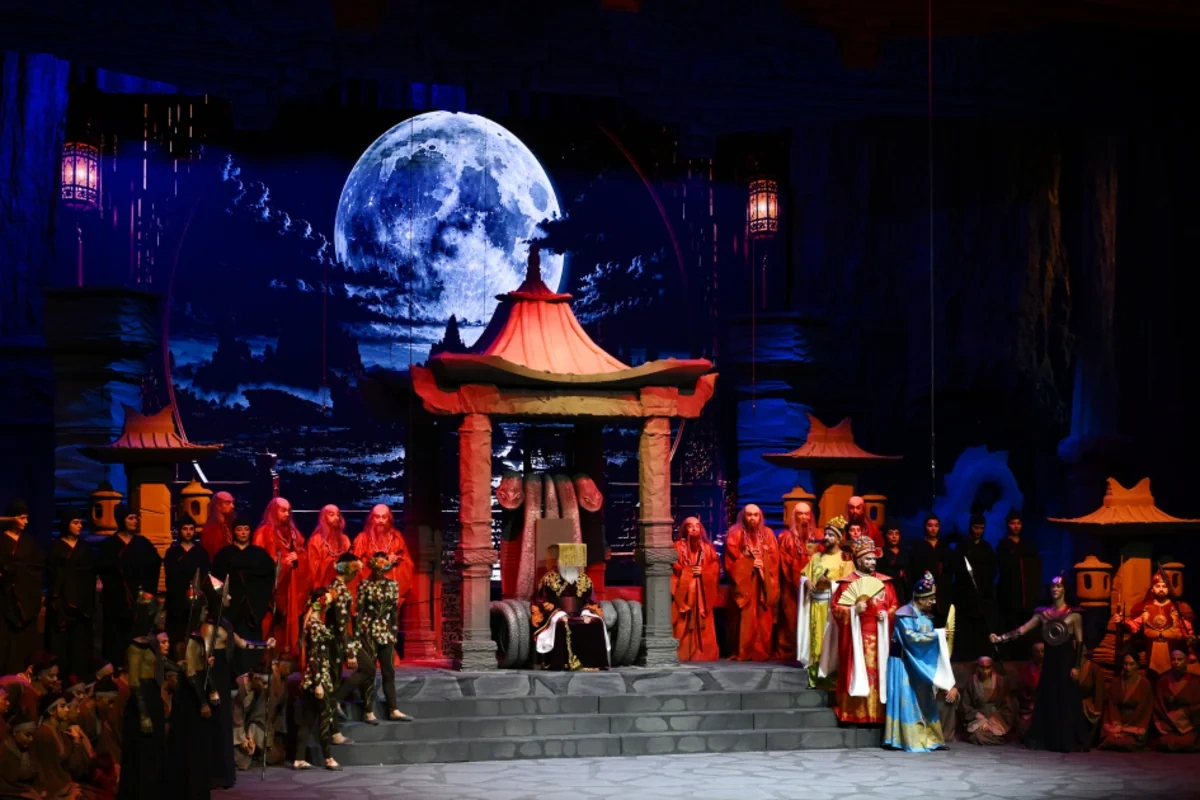 Bakıda "Turandot" tamaşasının premyerası baş tutub - FOTOLAR