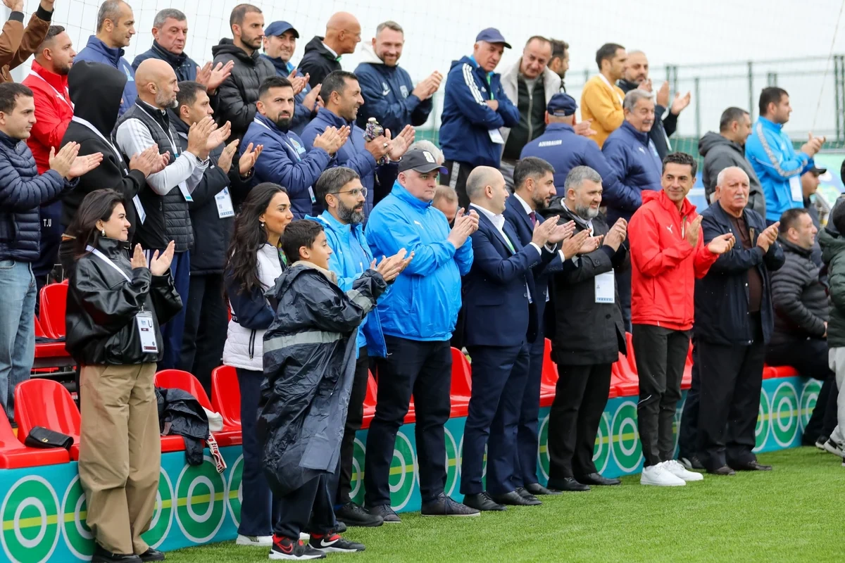 AFFA prezidenti Rövşən Nəcəf Hövsan Yarış Kompleksini ziyarət edib - FOTOLAR
