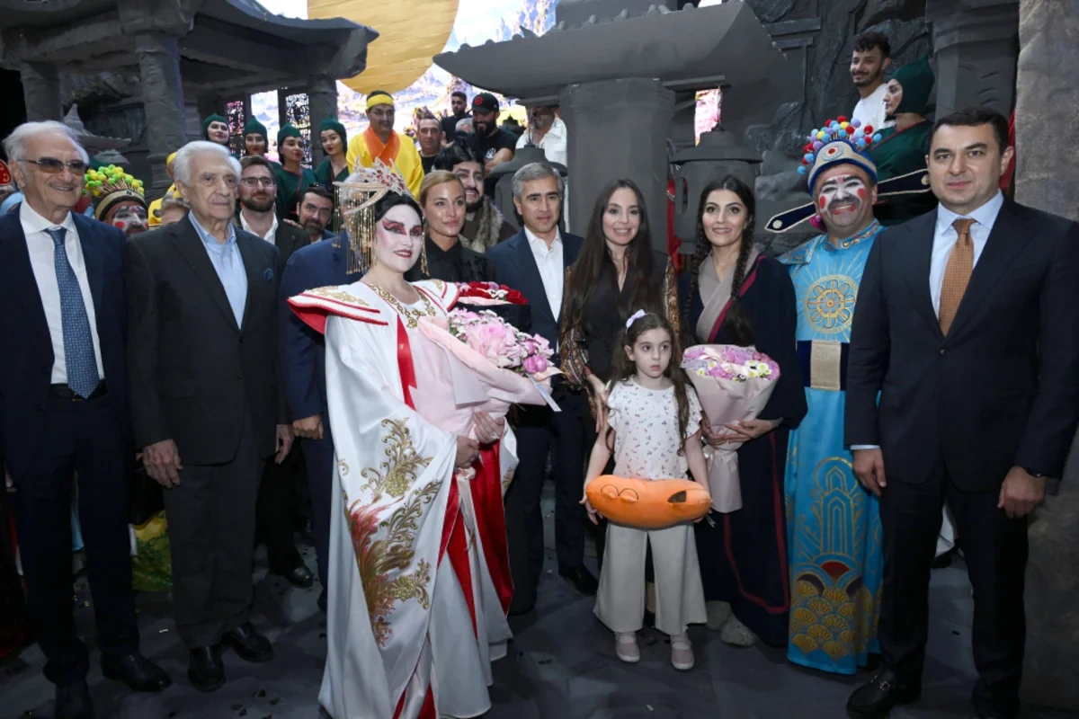 Bakıda Turandot tamaşasının premyerası baş tutub - FOTOLAR