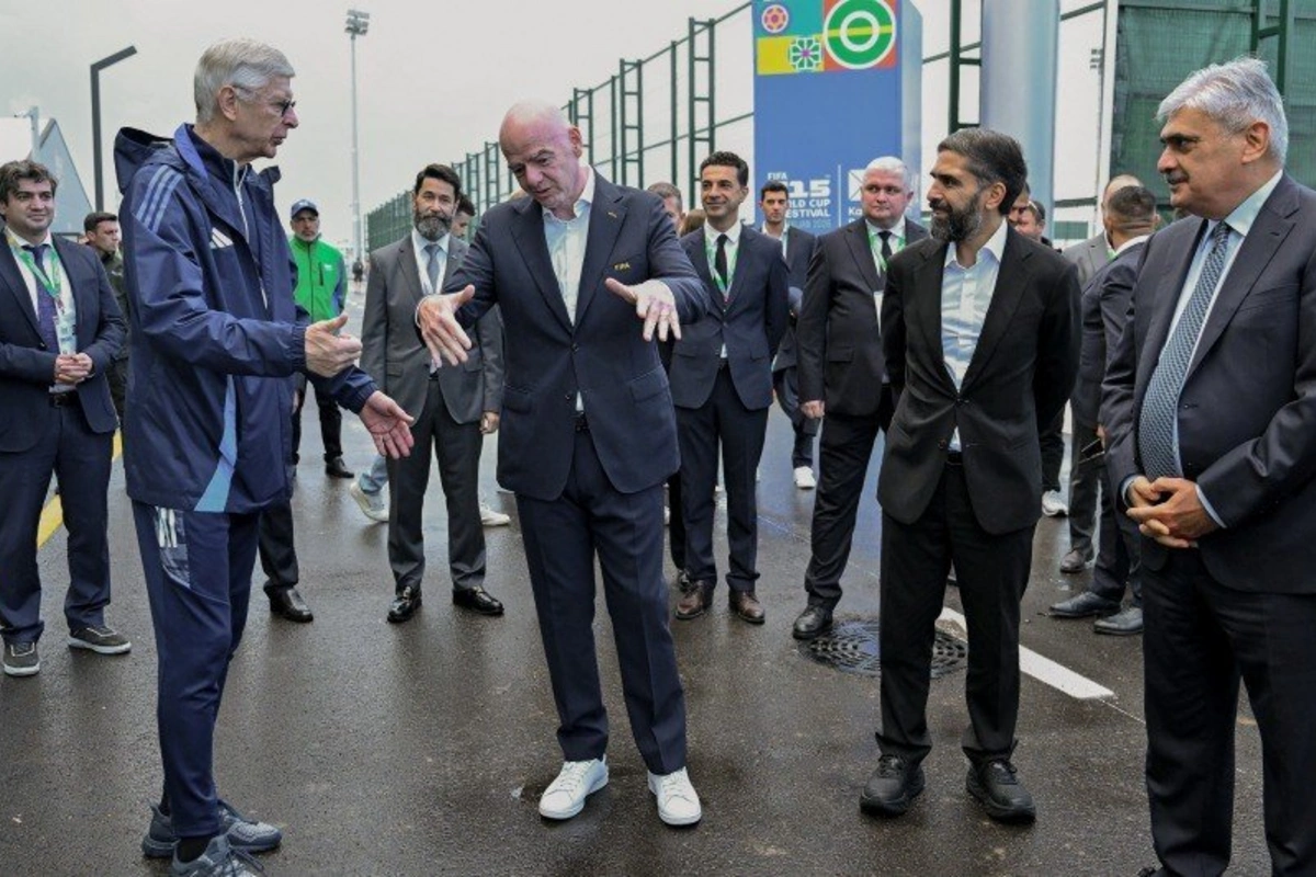 Canni İnfantino və Arsen Venger Hövsanda – FOTOLAR