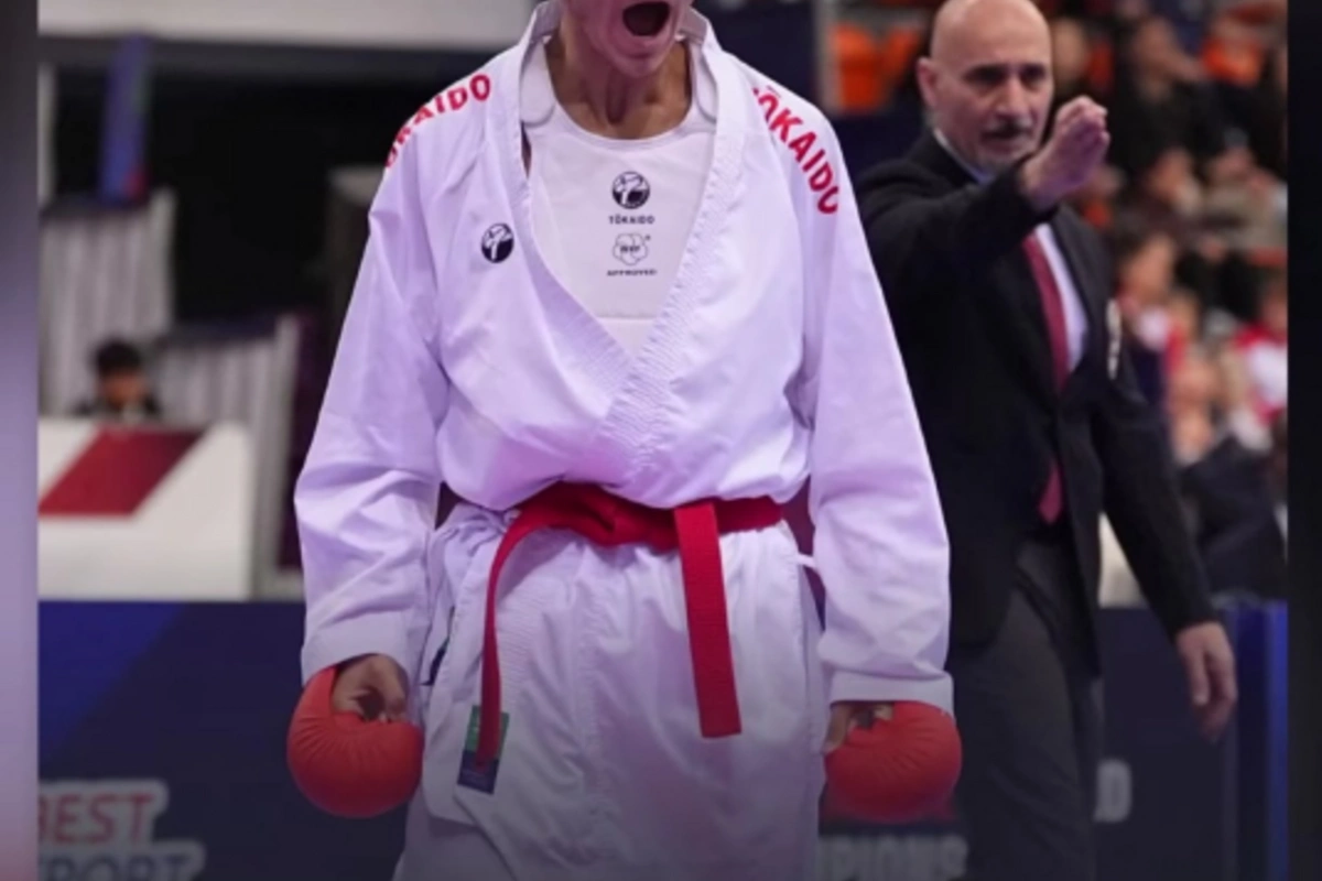 Azərbaycan karateçiləri dünya çempionatında 5 medal qazanıblar - FOTOLAR
