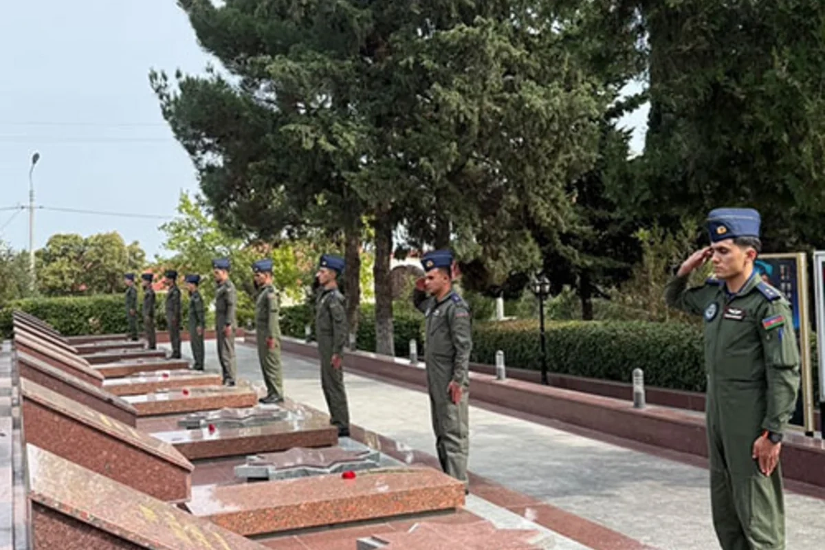 Azərbaycan Ordusunda Müstəqilliyin Bərpası Günü qeyd olunub - FOTOLAR