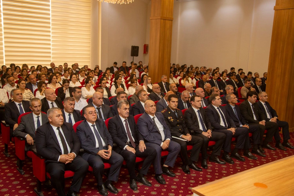 Salyanda İlham Əliyevin çıxışından irəli gələn vəzifələr müzakirə edildi — FOTOLAR