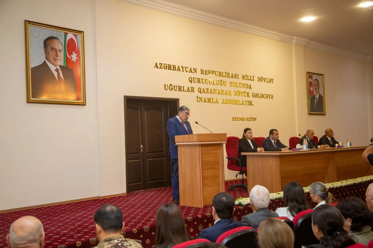 Salyanda İlham Əliyevin çıxışından irəli gələn vəzifələr müzakirə edildi — FOTOLAR
