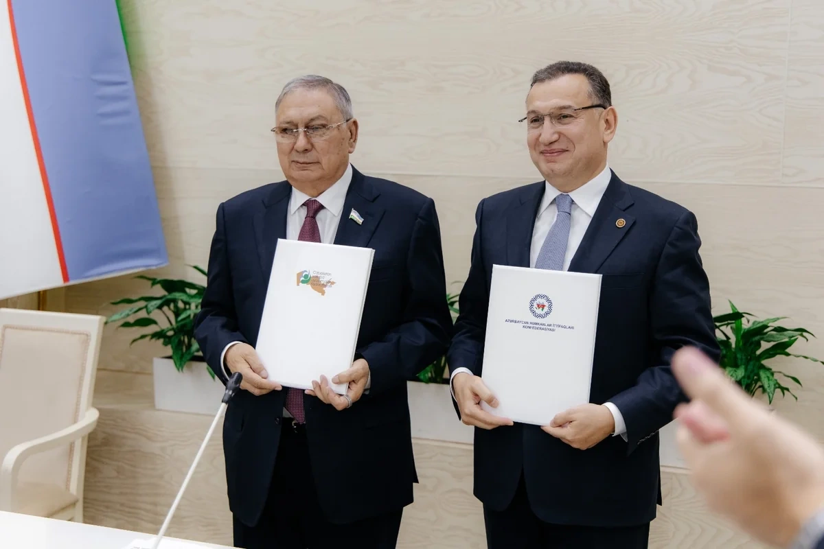 Azərbaycan və Özbəkistan həmkarlar ittifaqları arasında əməkdaşlıq haqqında memorandum imzalanıb - FOTOLAR