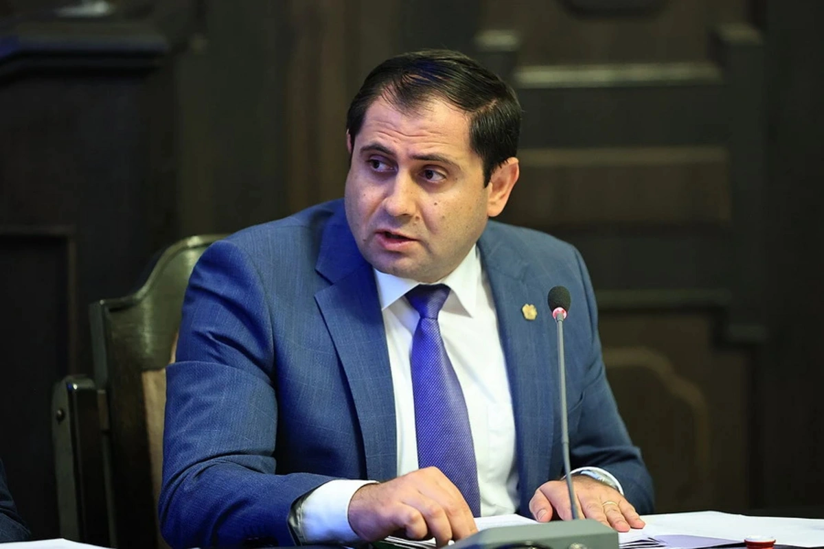 Avropa İttifaqı Ermənistanda hərbi düşərgə tikdirir