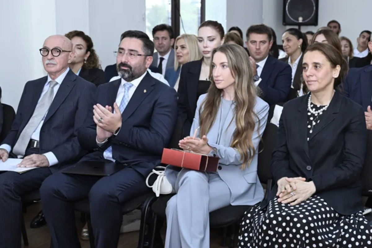 Mədəniyyət və Sənətkarlıq üzrə Bakı Dövlət Peşə Təhsili Mərkəzində inklüziv təlim və tədris mərkəzi yaradılıb - FOTOLAR