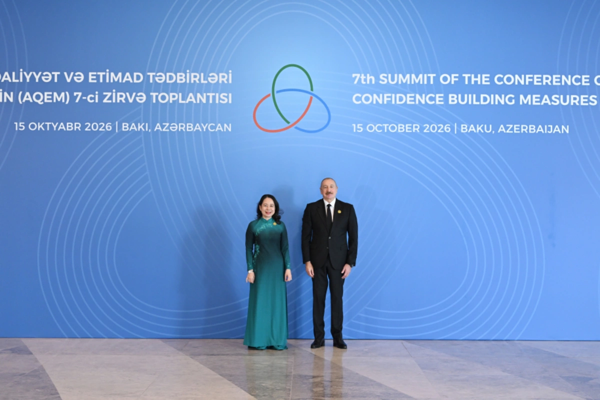 Prezident AQEM-in 7-ci Zirvə Toplantısında çıxış edib — FOTOLAR