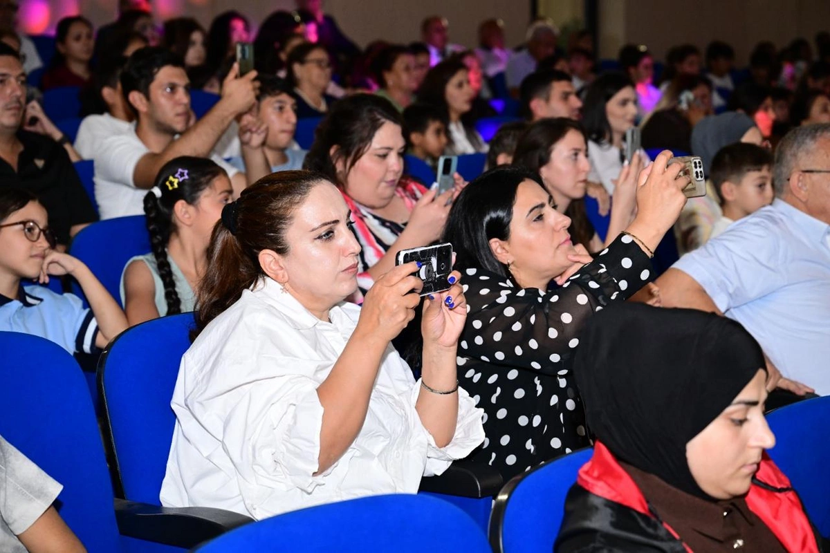Füzuli Şəhəri Günü münasibətilə geniş konsert proqramı təqdim olunub - FOTOLAR