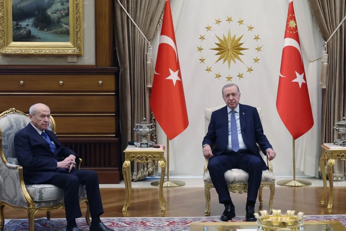 Ərdoğan və Baxçalı arasında qapalı görüş keçirilir - FOTOLAR