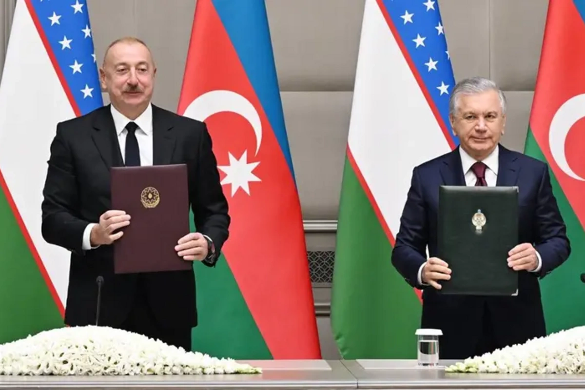 Azərbaycanla Özbəkistan arasında iki saziş təsdiqləndi