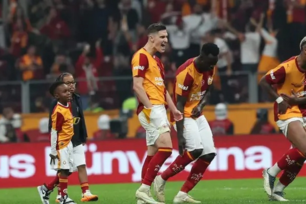 Qalatasaraydan Fənərbağça ilə oyuna görə fantastik mükafat