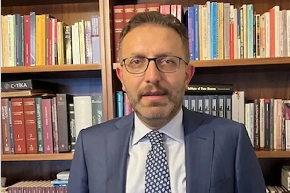 Ərdoğanın sabiq baş müşaviri saxlanıldı